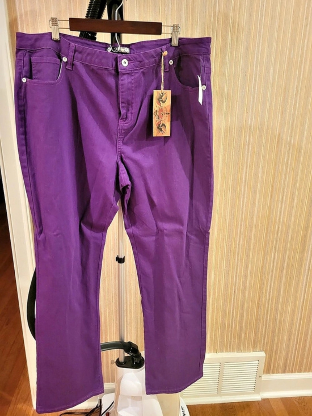 9.8 Jeanswear Purple Jeans Pants Size 24 NWT